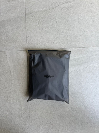 Sudadera Essentials Negra