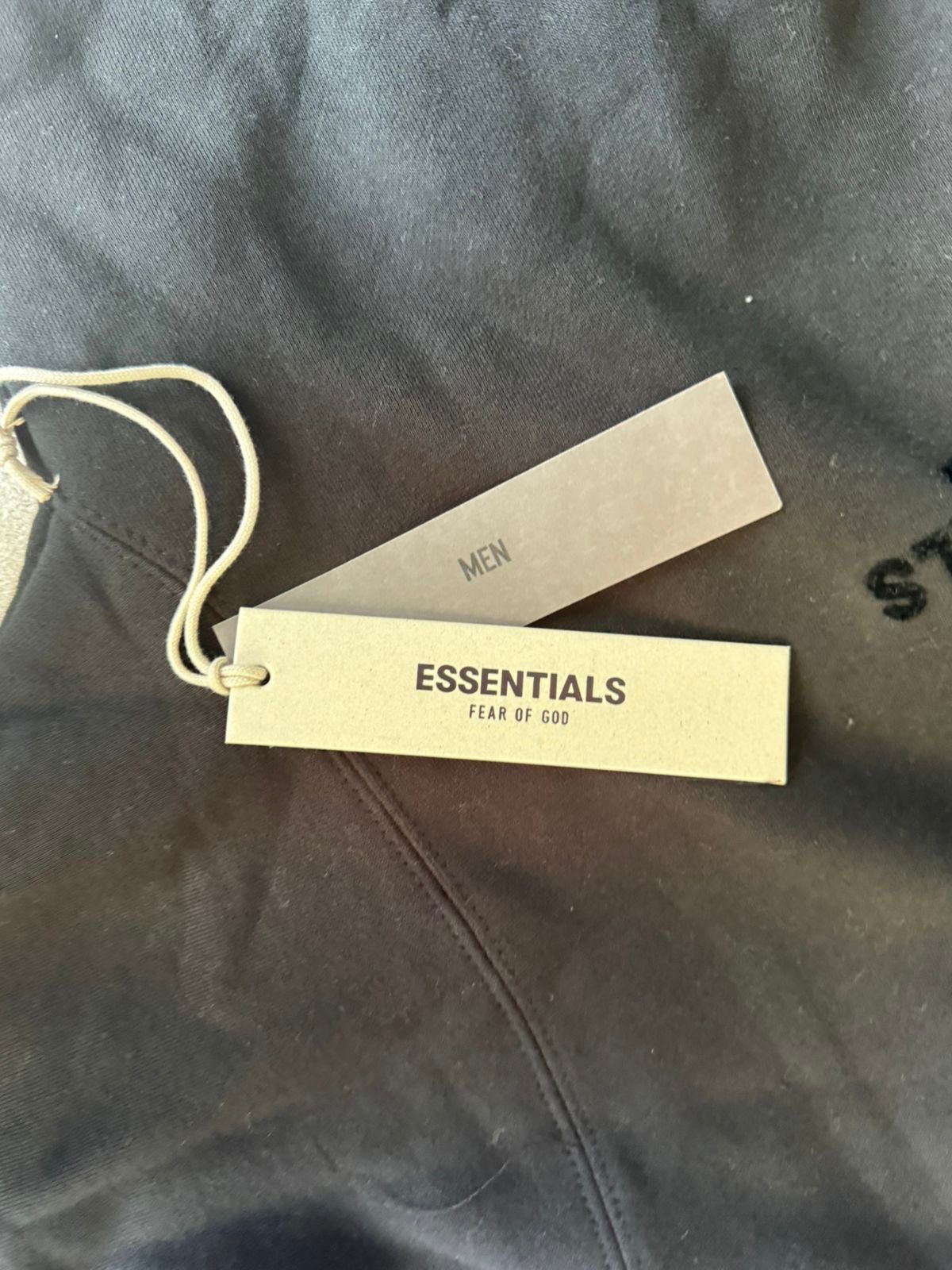 Sudadera Essentials Negra